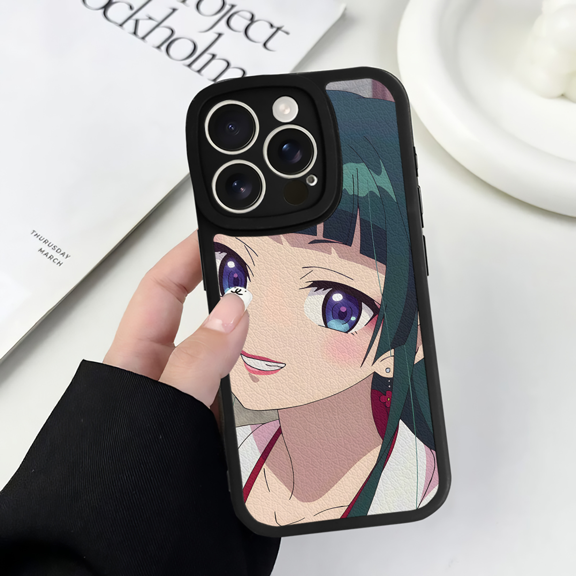 薬屋のひとりごと The Apothecary Diaries 【iPhone 16シリーズ対応】シリコンスマホケース（レザー調） 材質：シリコン